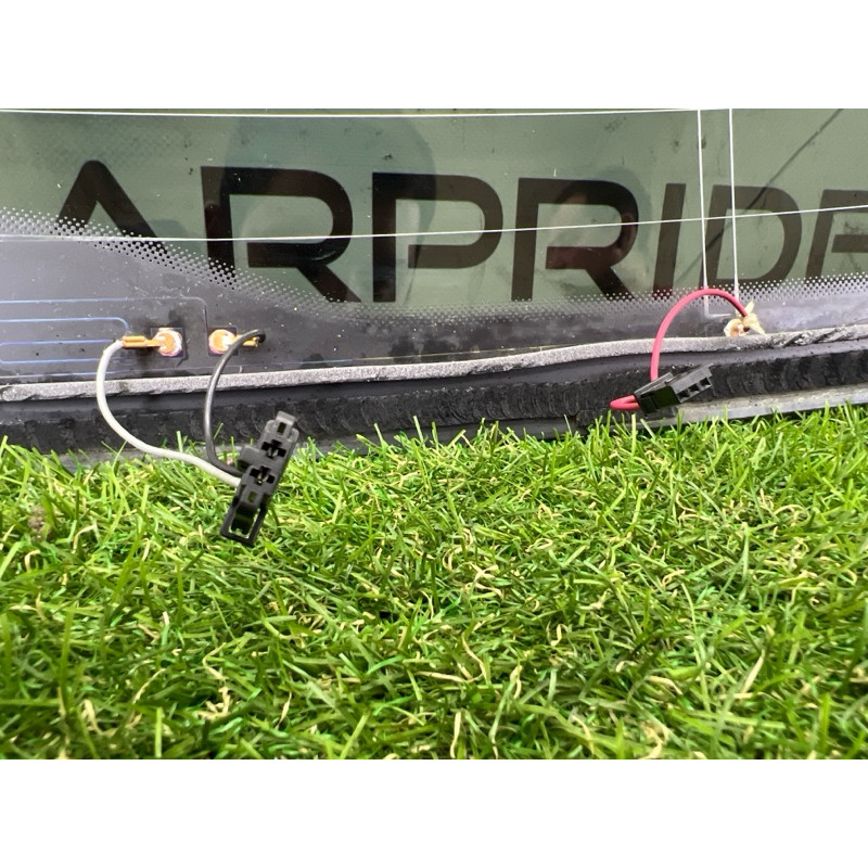 Стекло крышки багажника (стекла и зеркала) AUDI Q5 8R 2012 2.0 CAEB 8R0845501ANVB