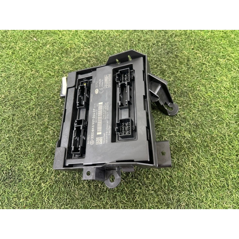 Модуль BCM (электрика / блок управления) AUDI A4 B8 2012 2.0 CAEB 8K0907064CF