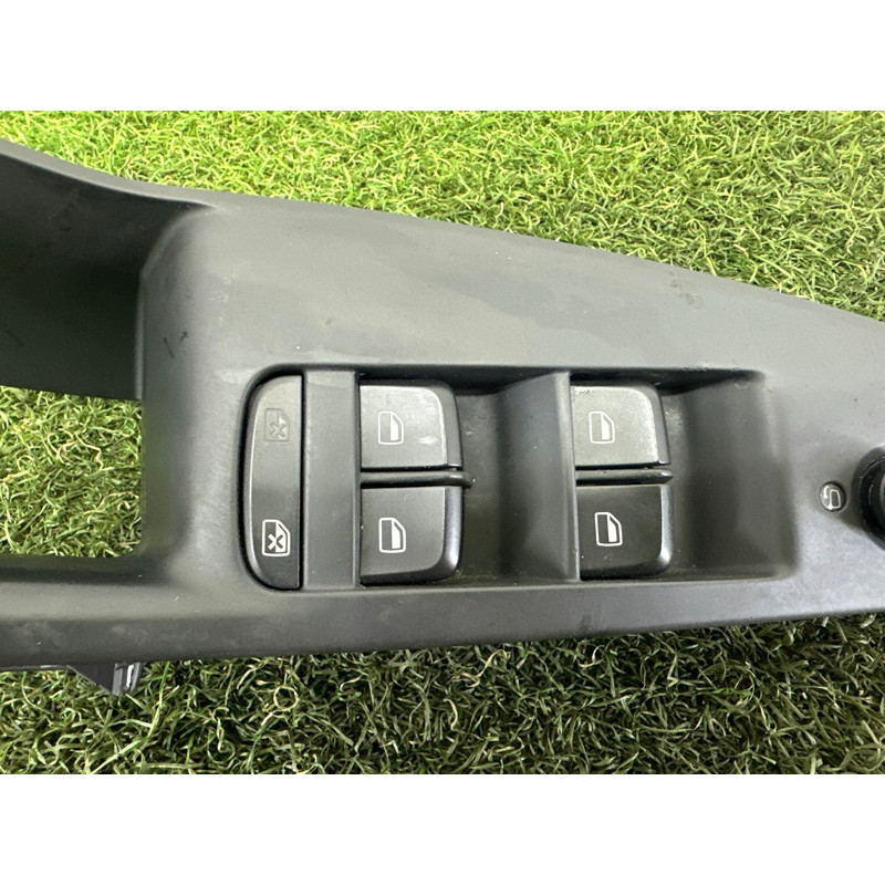 Блок кнопок стеклоподъемников (электрика / кнопки) AUDI Q5 8R 2012 2.0 CAEB 8K0959851DV10