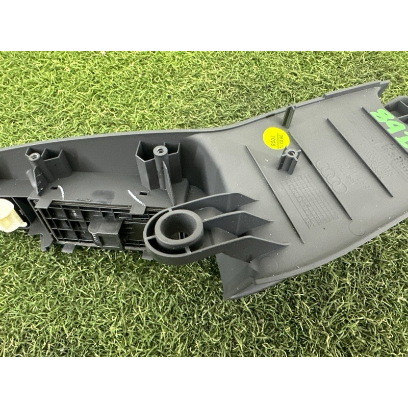 Блок кнопок стеклоподъемников (электрика / кнопки) AUDI Q5 8R 2012 2.0 CAEB 8K0959851DV10