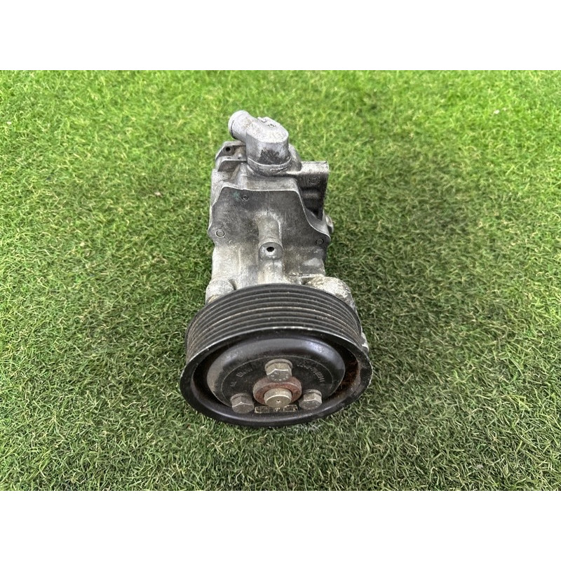 Насос гидроусилителя руля (рулевое управление) BMW X5 E70 2013-2015 3.0 32416796453