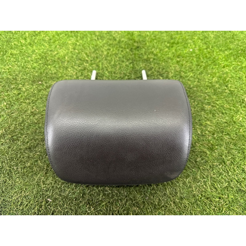 Подголовник (салон) Volkswagen Touareg NF 2012 3.6 CGRA 7P6885901FYAF