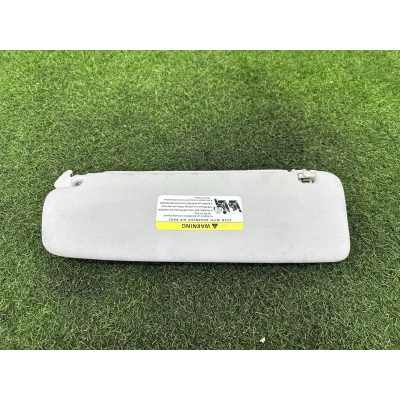 Козирок сонцезахисний (салон) Volkswagen Touareg NF 2012 3.6 CGRA 7P6857552B2F4