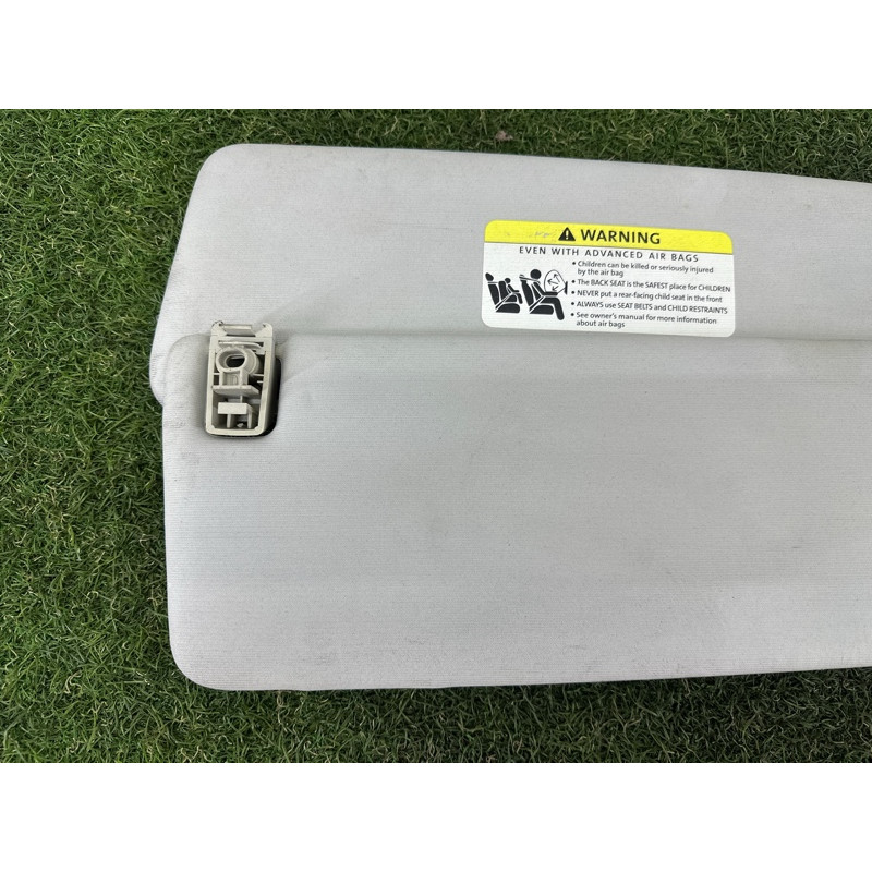 Козирок сонцезахисний (салон) Volkswagen Touareg NF 2012 3.6 CGRA 7P6857552B2F4