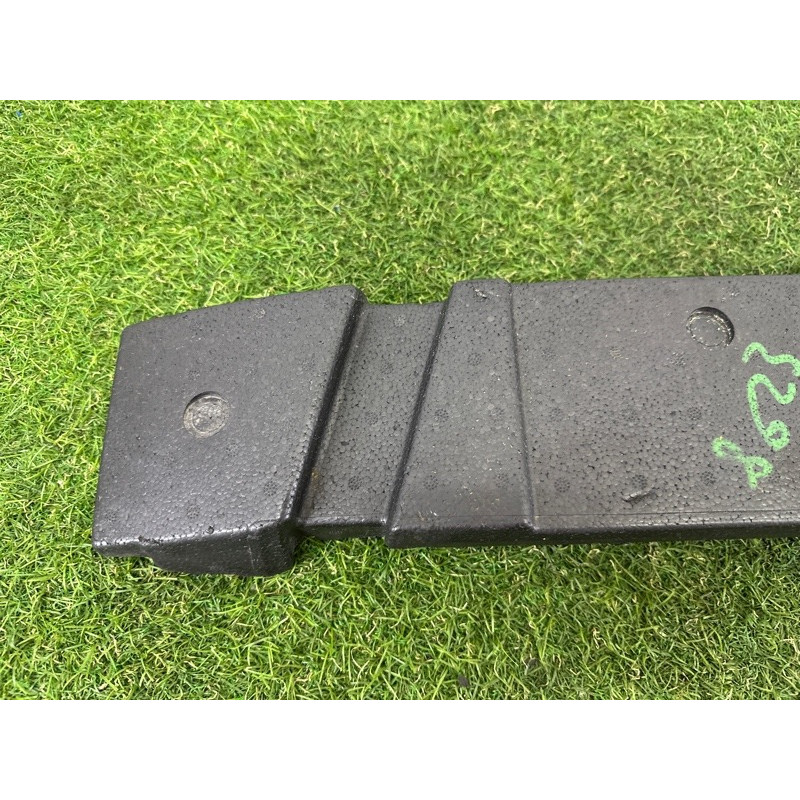 Абсорбер (наполнитель) бампера (кузов и элементы) AUDI A4 B8 2012 2.0 CAEB 8K0807550J