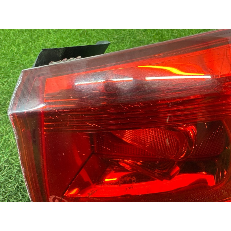 Задний фонарь (оптика) Volkswagen Touareg NF 2012 3.6 CGRA 7P6945096G