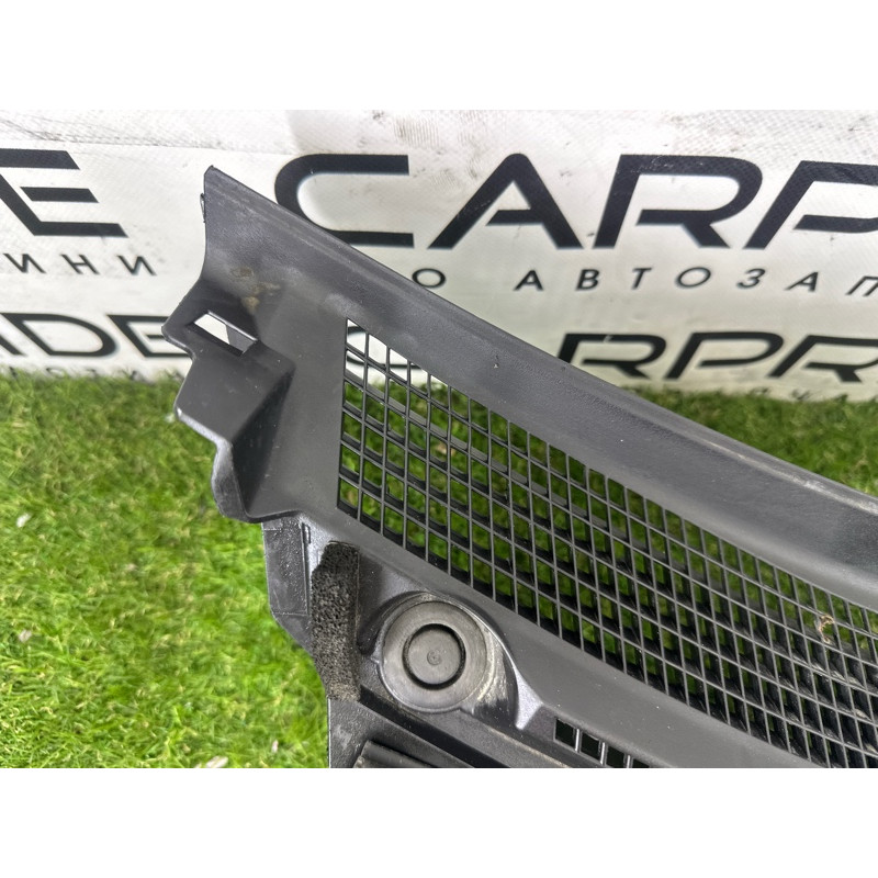 Жабо (кузов и элементы) Nissan Rogue T32 2016 2.5 QR25DE 668624BA0A