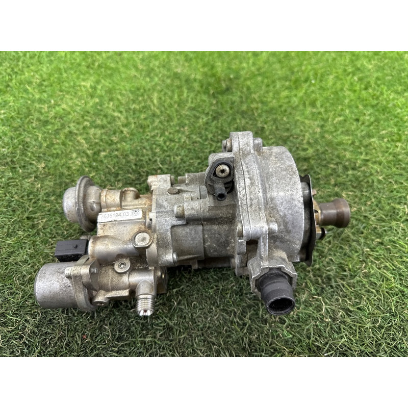 ТНВД (топливная система) BMW X5 E70 2013-2015 3.0 13517616446