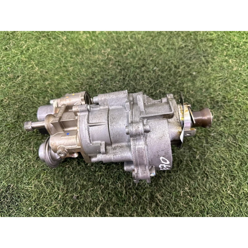 ТНВД (топливная система) BMW X5 E70 2013-2015 3.0 13517616446