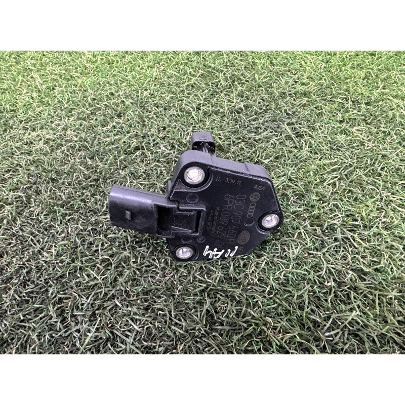 Датчик уровня масла (электрика двигателя) AUDI A4 B8 2012 2.0 CAEB 03C907660H