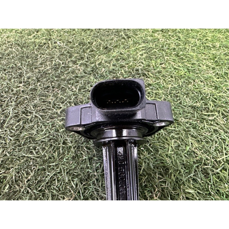 Датчик уровня масла (электрика двигателя) AUDI A4 B8 2012 2.0 CAEB 03C907660H