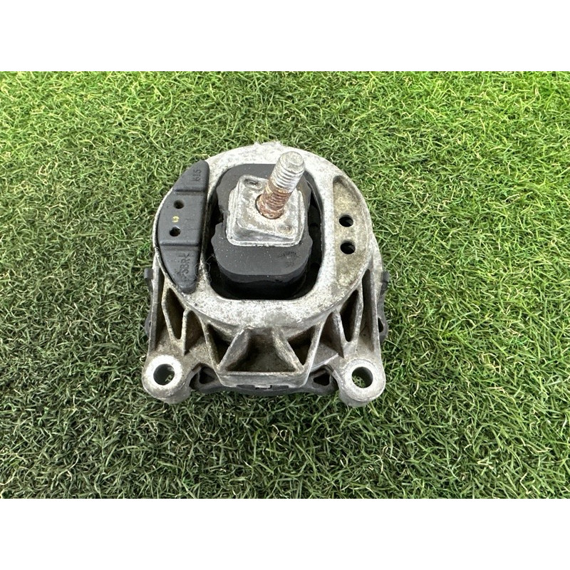 Подушка двигателя (двигатель и элементы) BMW X3 F25 2013 3.0 N55B30 22116785711