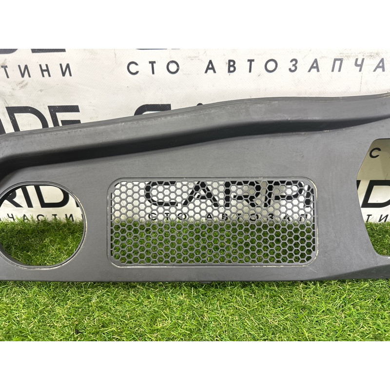 Жабо (кузов і елементи) AUDI Q5 8R 2012 2.0 CAEB 8R1819447C01C