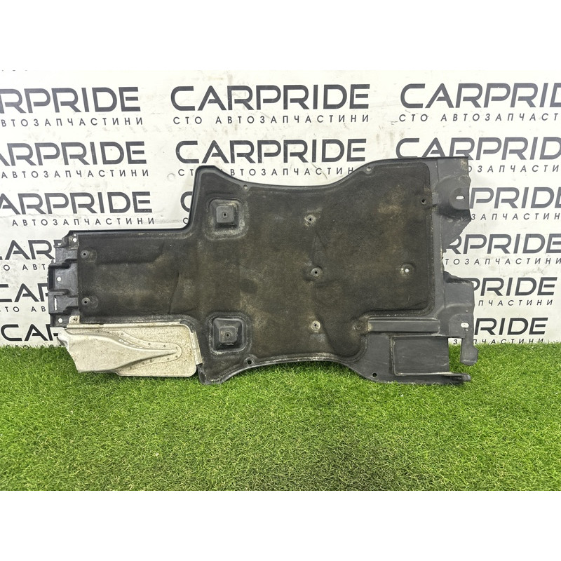 Защита днища (кузов и элементы) Volkswagen Touareg NF 2015 3.6 CGRA 7P6825231C