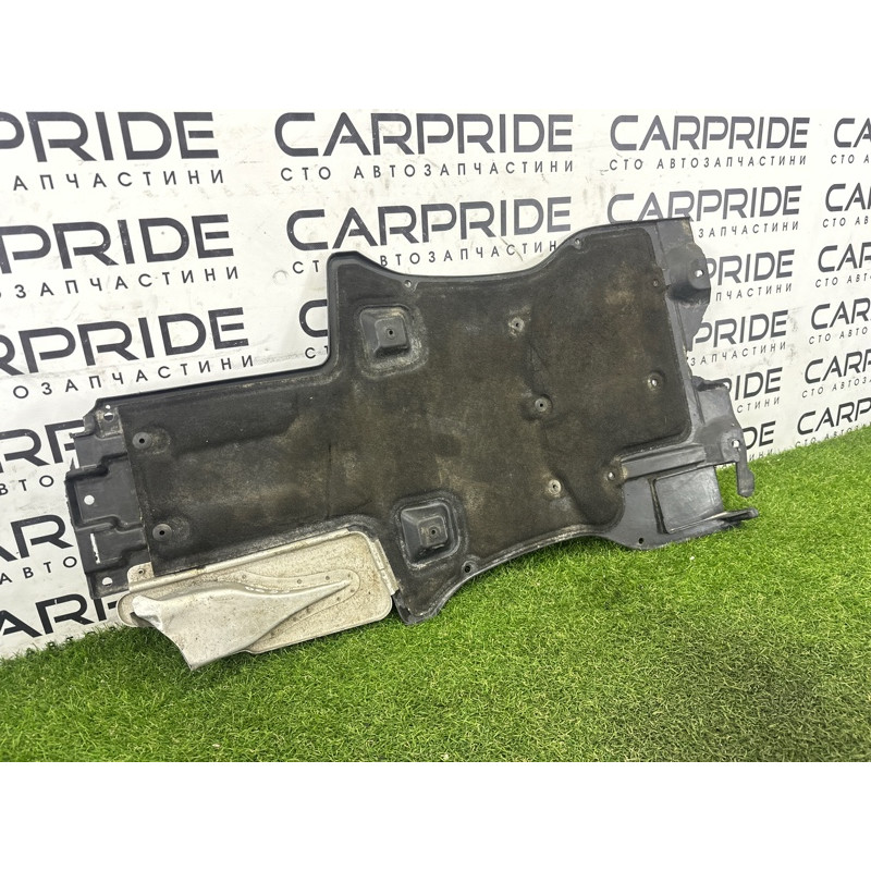 Защита днища (кузов и элементы) Volkswagen Touareg NF 2015 3.6 CGRA 7P6825231C