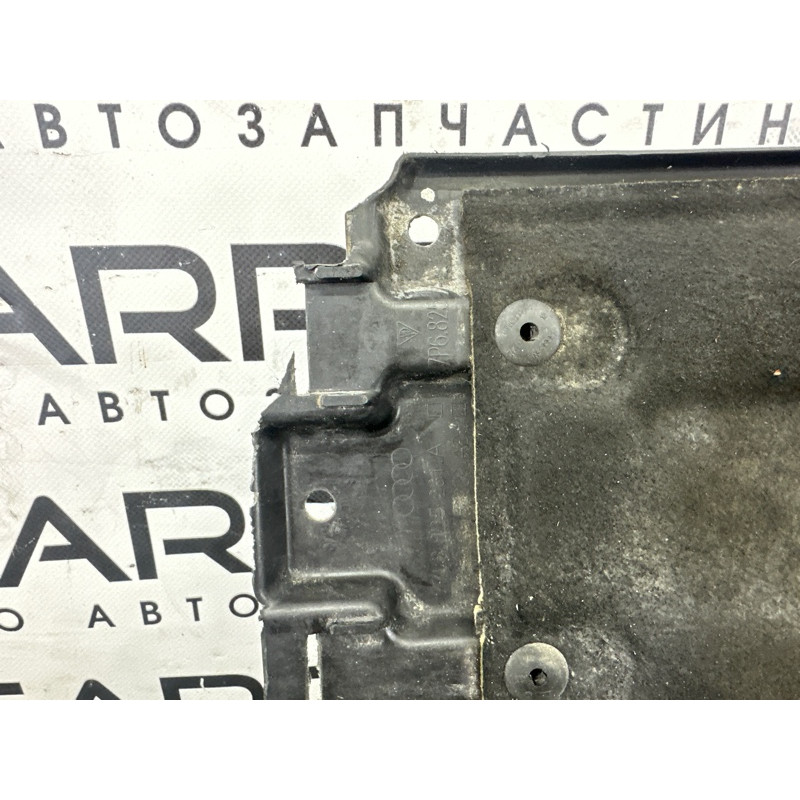 Защита днища (кузов и элементы) Volkswagen Touareg NF 2015 3.6 CGRA 7P6825231C