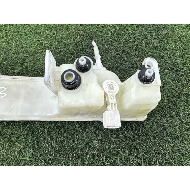 Бачок гальмівної рідини (гальмівна система) FORD ESCAPE MK4 2020 1.5 JX6Z2L210D