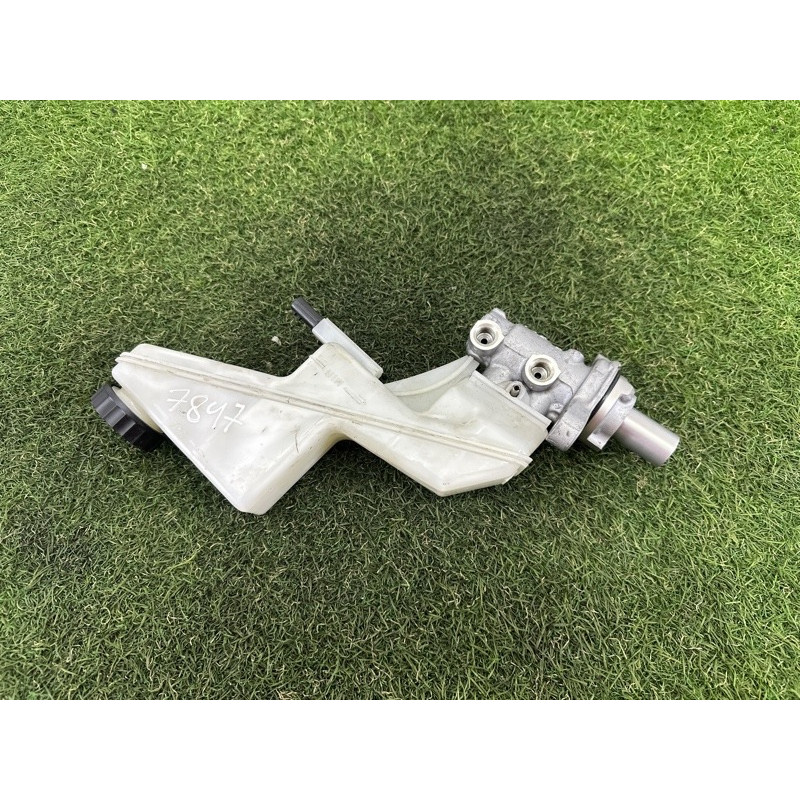 Главный тормозной цилиндр (тормозная система) Nissan Rogue T33 2021 2.5 PR25DD 460106RR0A