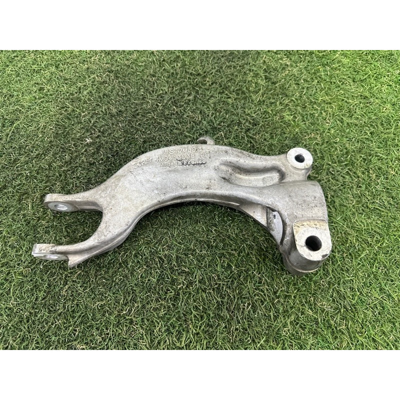 Вилка амортизатора (подвеска) AUDI Q7 4M 2017 3.0 CREC 4M0413038H