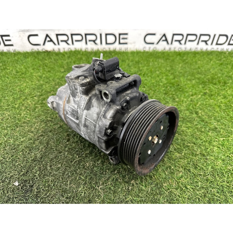 Компрессор кондиционера (отопление и кондиционирование) Volkswagen Touareg NF 2012 3.6 CGRA 7P0820803E