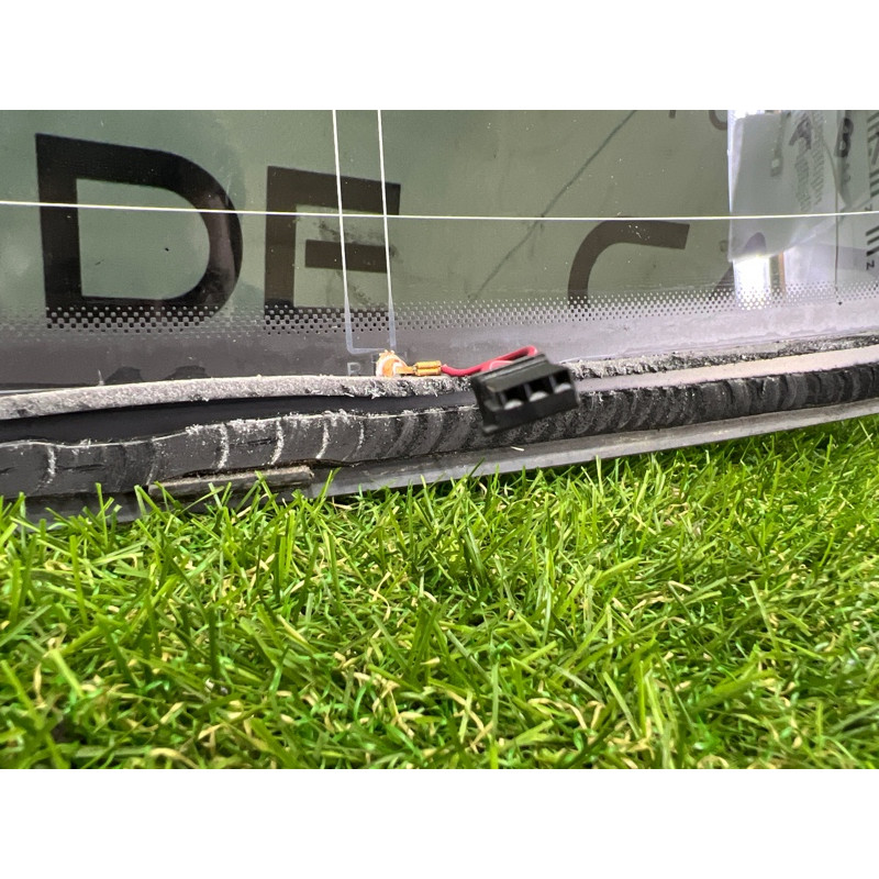 Стекло крышки багажника (стекла и зеркала) AUDI Q5 8R 2012 2.0 CAEB 8R0845501ANVB