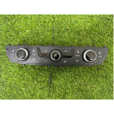 Блок управления климат-контролем