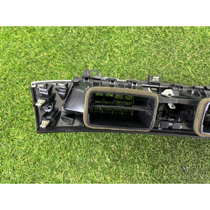 Декоративная накладка торпедо (салон) BMW X1 F48 2016 2.0 B46B20 51459347753