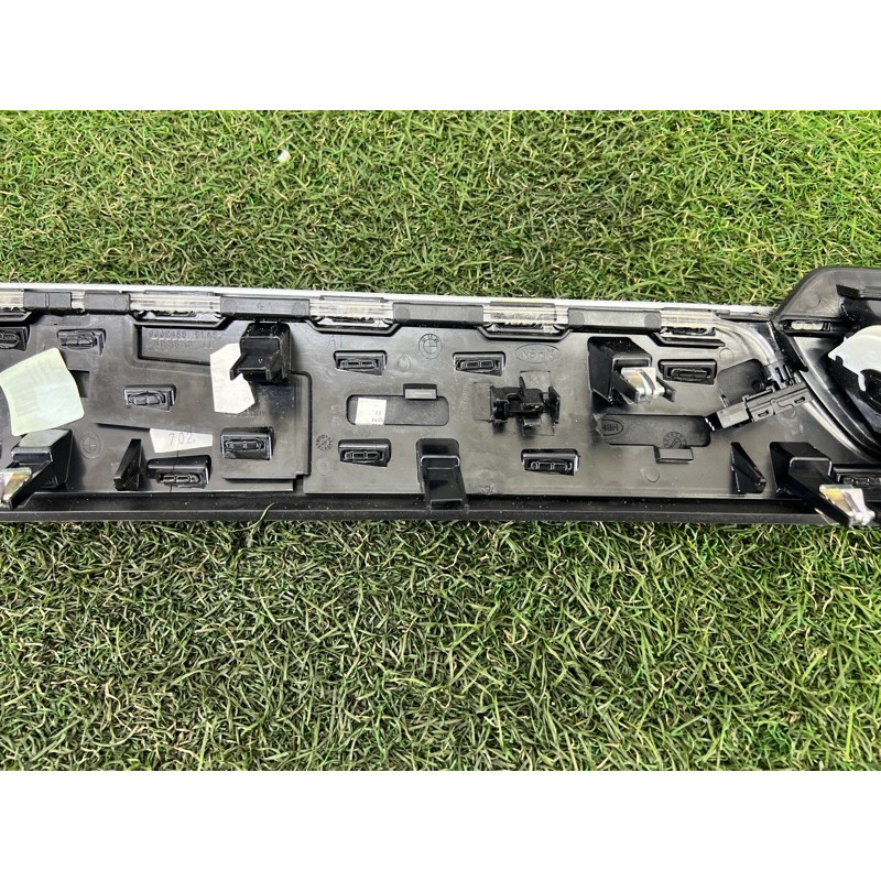 Декоративная накладка торпедо (салон) BMW X1 F48 2016 2.0 B46B20 51459347753