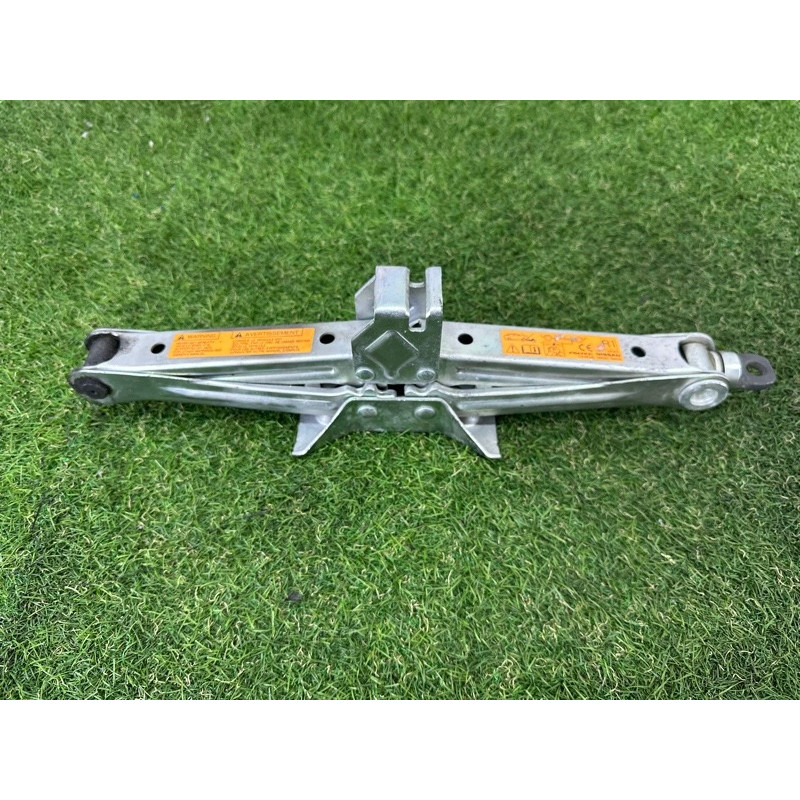 Домкрат (аксессуары) Nissan Rogue T32 2016 2.5 QR25DE 995504BA0A