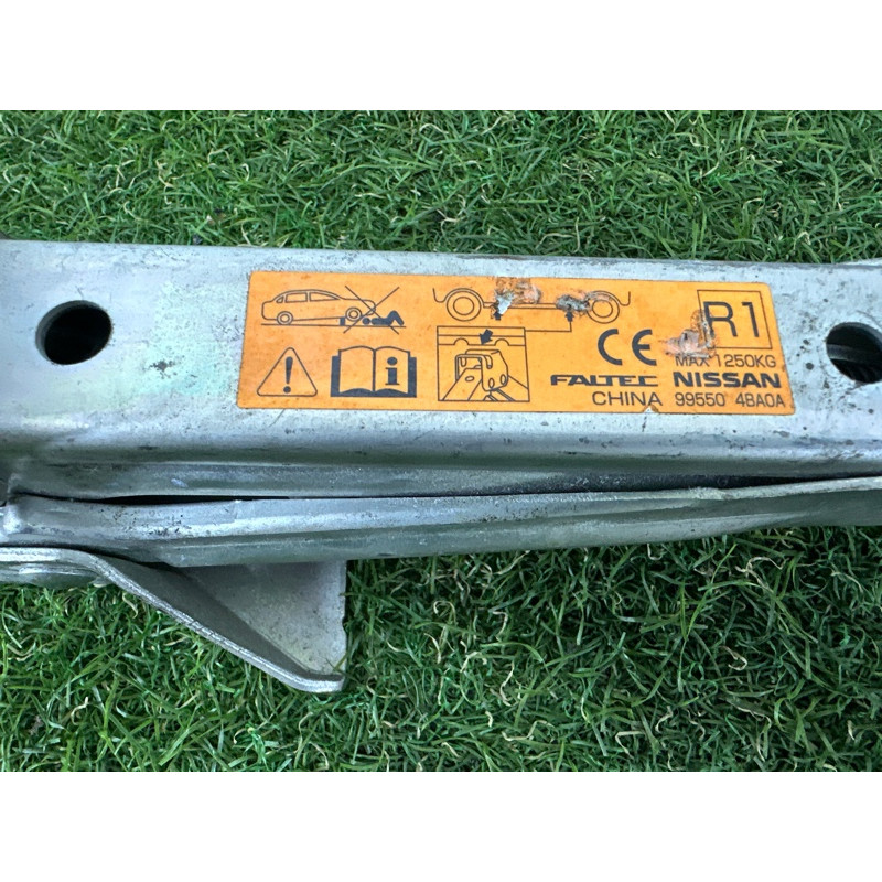 Домкрат (аксессуары) Nissan Rogue T32 2016 2.5 QR25DE 995504BA0A