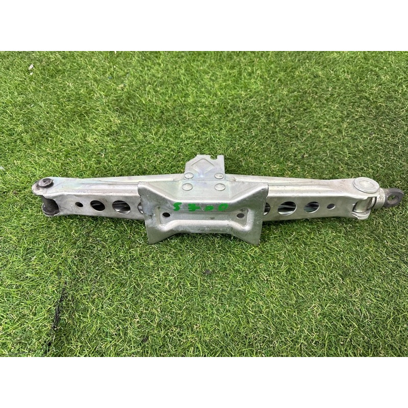 Домкрат (аксессуары) Nissan Rogue T32 2016 2.5 QR25DE 995504BA0A