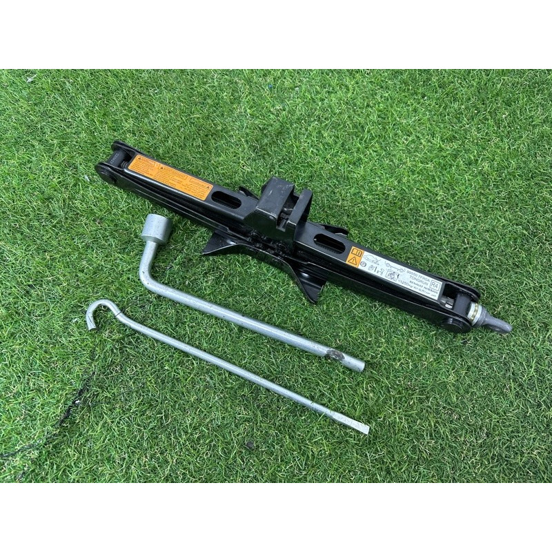 Домкрат (аксессуары) Nissan Rogue T33 2021 2.5 PR25DD 995507FR0A