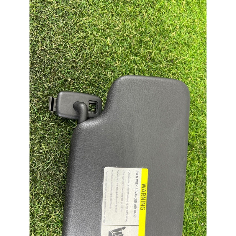 Козырек солнцезащитный (салон) BMW X1 F48 2016 2.0 B46B20 51168065553