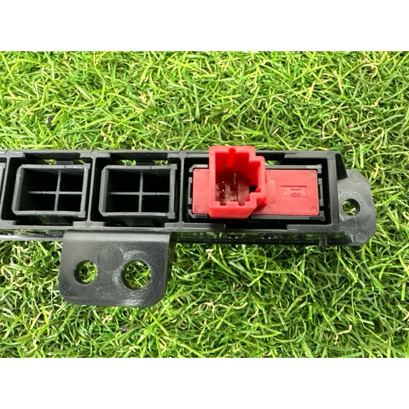 Кнопка освещения панели приборов (электрика / кнопки) Nissan Rogue T33 2021 2.5 PR25DD 259806RA0A