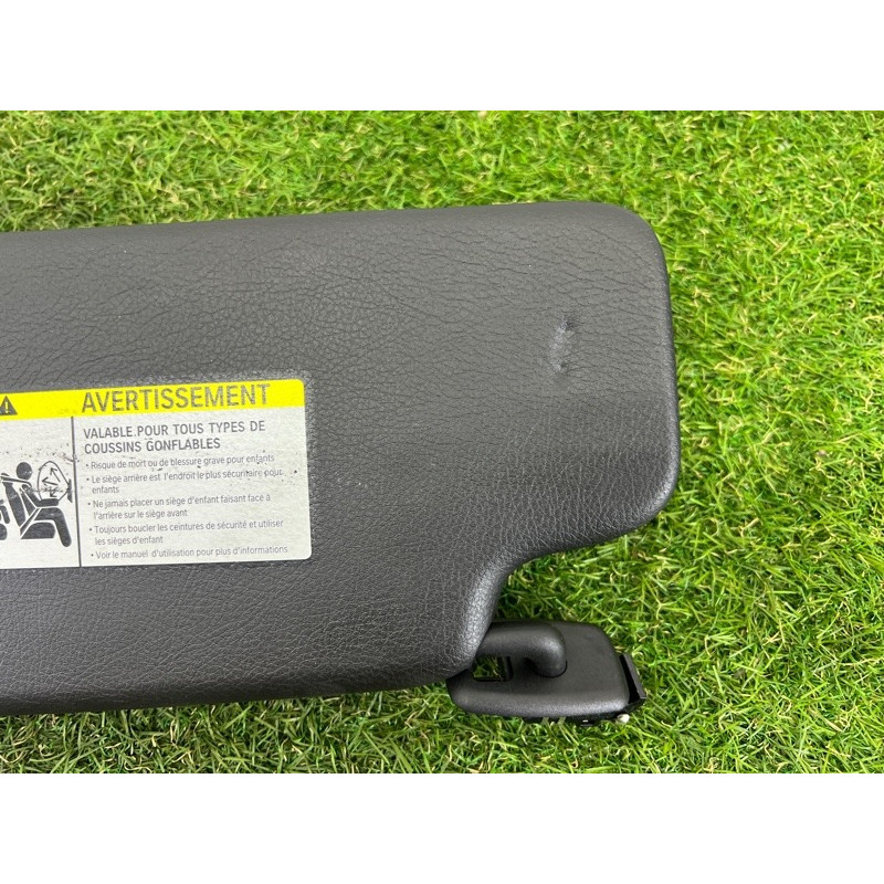 Козырек солнцезащитный (салон) BMW X1 F48 2016 2.0 B46B20 51448065552