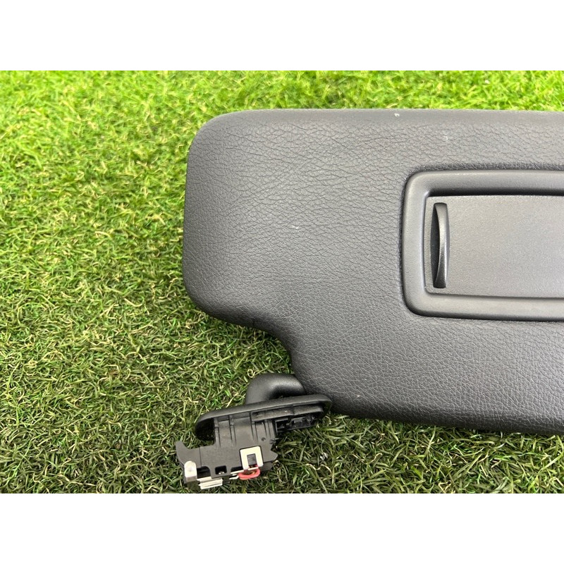 Козырек солнцезащитный (салон) BMW X1 F48 2016 2.0 B46B20 51448065552