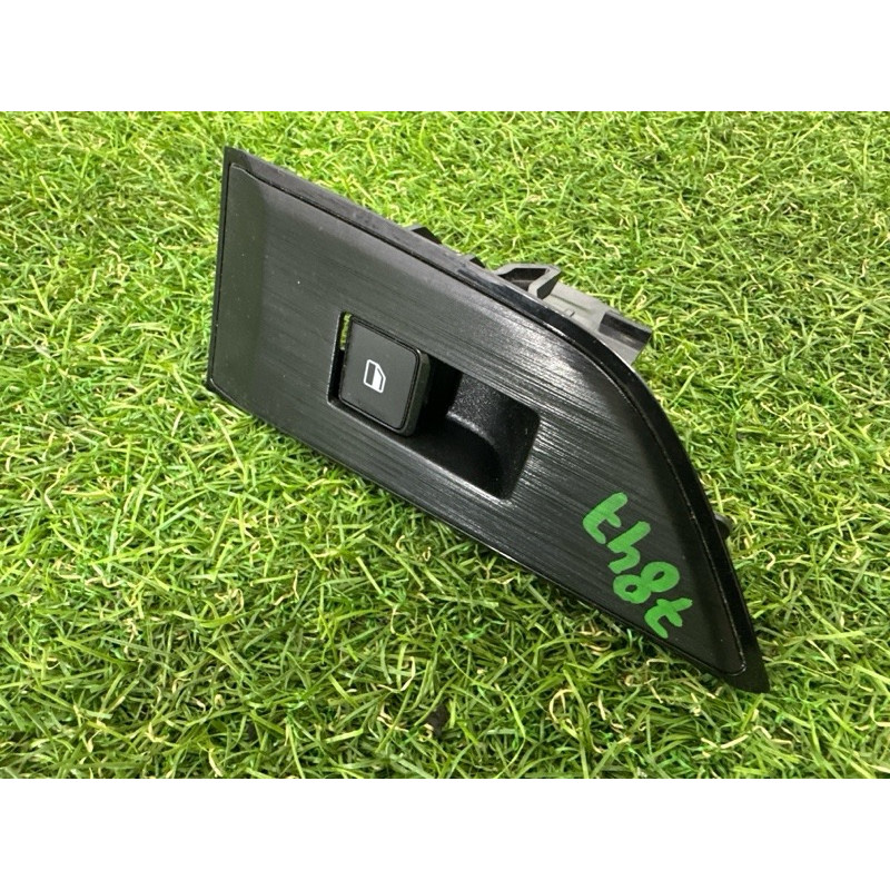 Кнопка стеклоподъемника (электрика / кнопки) Nissan Rogue T33 2021 2.5 PR25DD 254116XJ0B