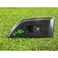 Кнопка стеклоподъемника