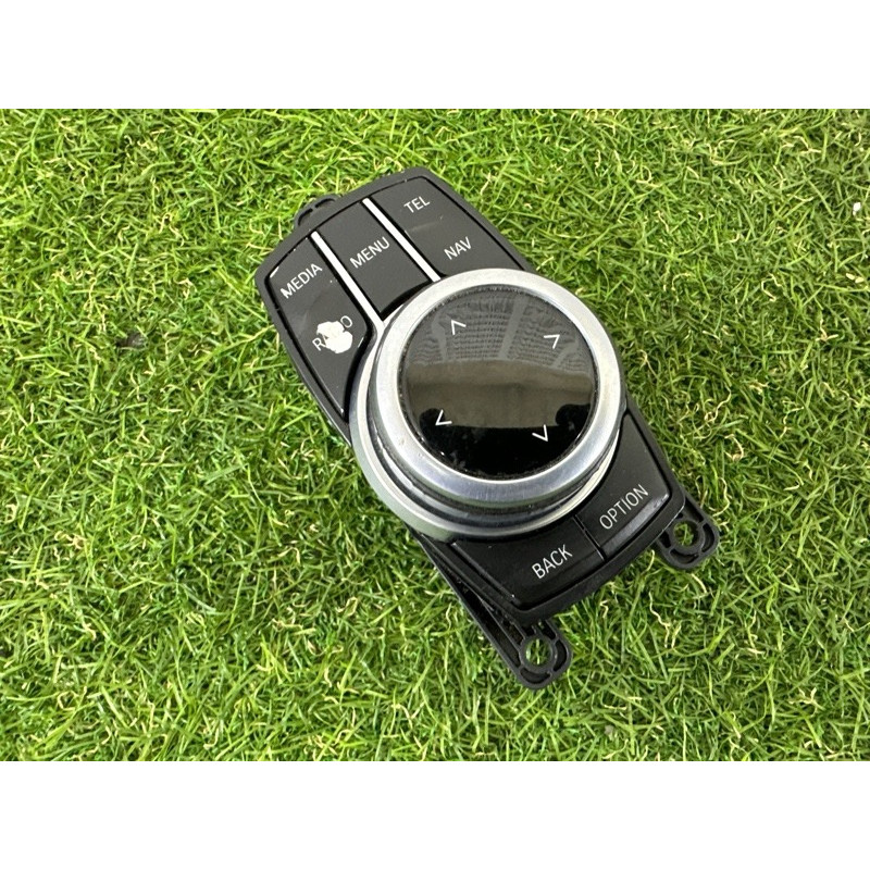 Блок управления мультимедиа (электрика / блок управления) BMW X1 F48 2016 2.0 B46B20 65829471068