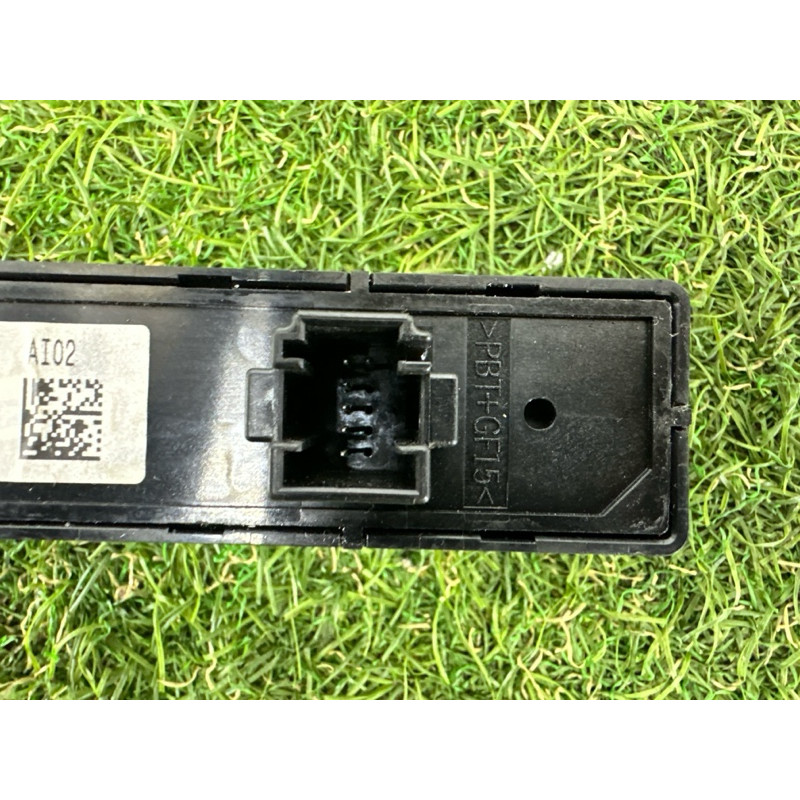 Блок кнопок (электрика / кнопки) BMW X1 F48 2016 2.0 B46B20 61319374834