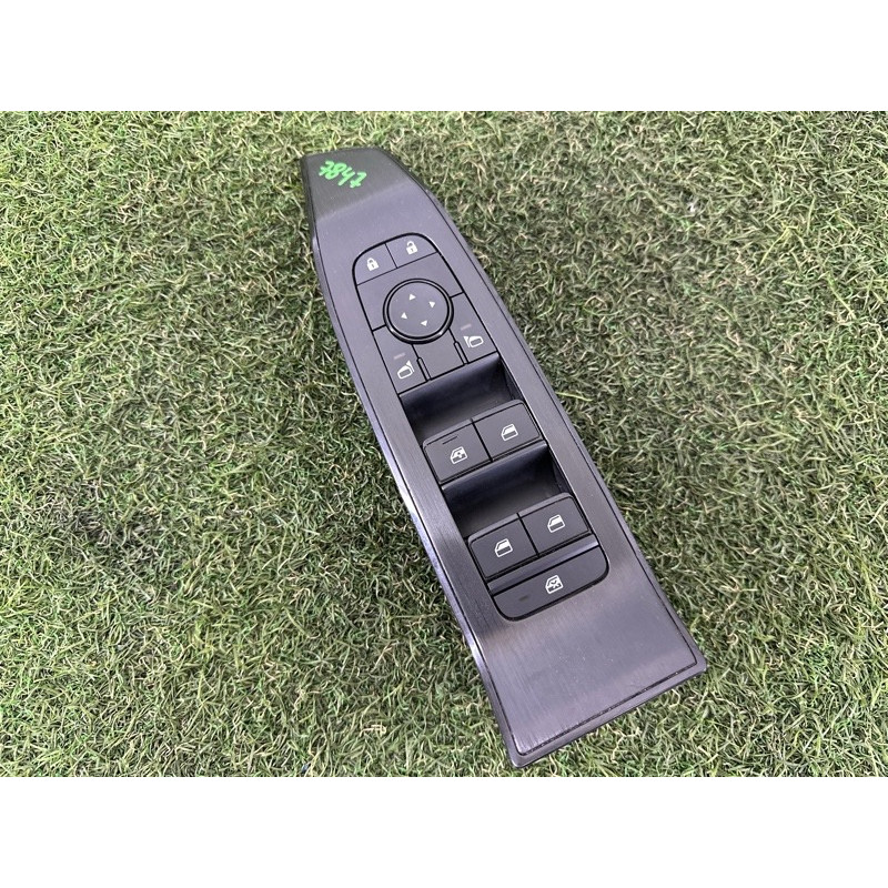 Блок кнопок стеклоподъемников (электрика / кнопки) Nissan Rogue T33 2021 2.5 PR25DD 254016RE0C