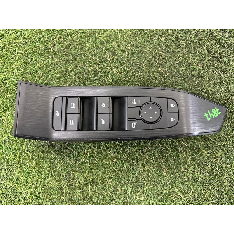 Блок кнопок стеклоподъемников (электрика / кнопки) Nissan Rogue T33 2021 2.5 PR25DD 254016RE0C