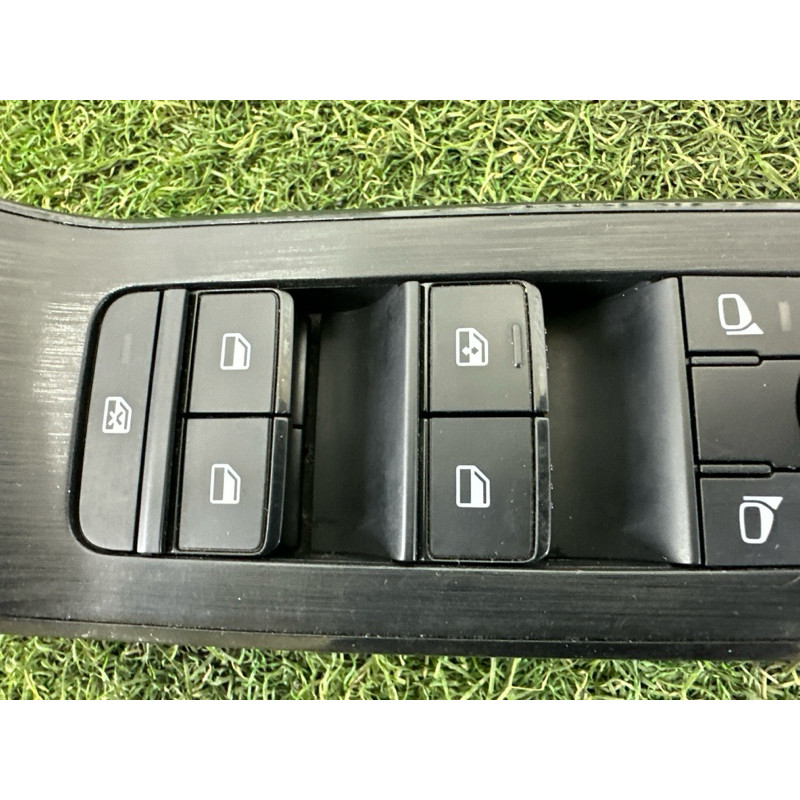 Блок кнопок стеклоподъемников (электрика / кнопки) Nissan Rogue T33 2021 2.5 PR25DD 254016RE0C