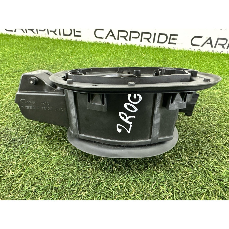 Лючок топливного бака (кузов и элементы) Nissan Rogue T33 2021 2.5 PR25DD 781206RR0A
