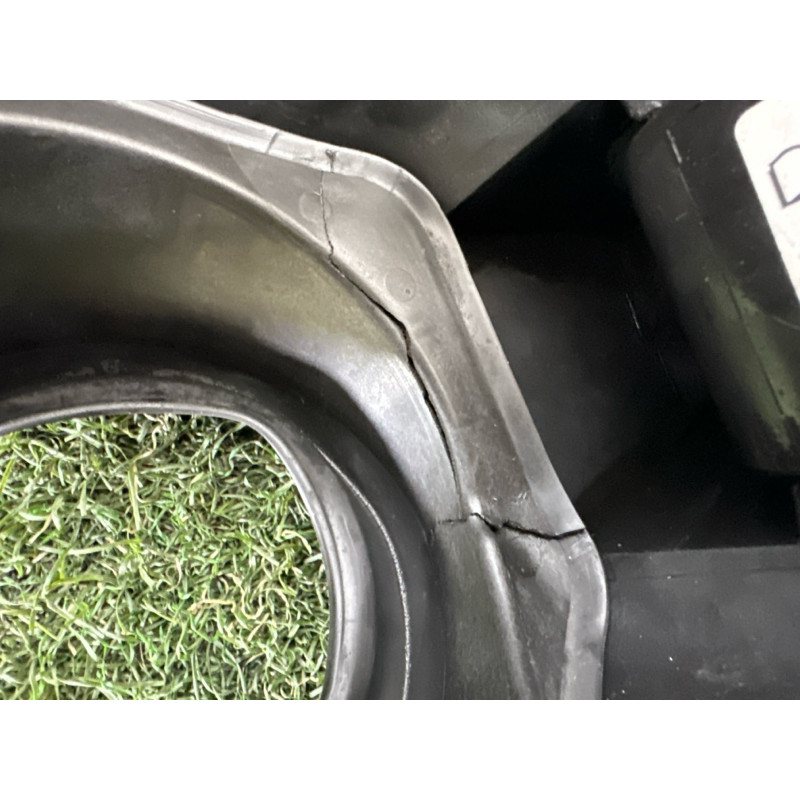 Лючок топливного бака (кузов и элементы) Nissan Rogue T33 2021 2.5 PR25DD 781206RR0A