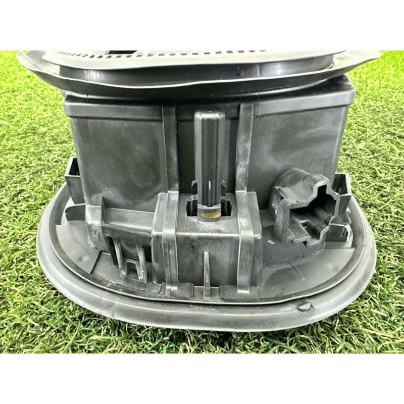 Лючок топливного бака (кузов и элементы) Nissan Rogue T33 2021 2.5 PR25DD 781206RR0A