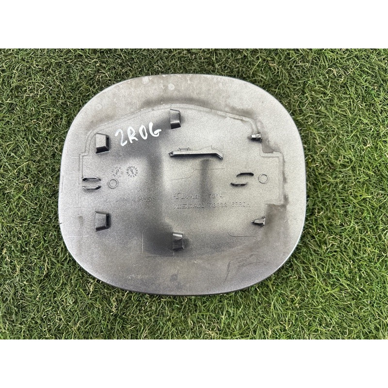 Лючок топливного бака (кузов и элементы) Nissan Rogue T33 2021 2.5 PR25DD 788326RR0H