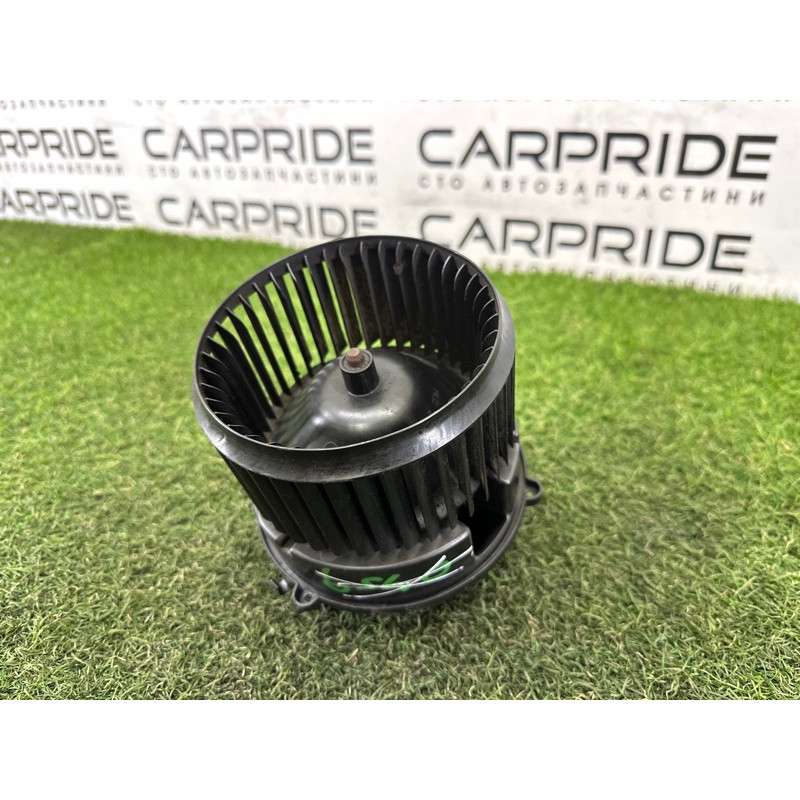 Мотор печки (отопление и кондиционирование) BMW X1 F48 2016 2.0 B46B20 64119297752