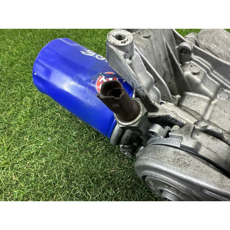 Корпус масляного фільтра (двигун та елементи) AUDI Q5 8R 2012 2.0 CAEB 06H903143H