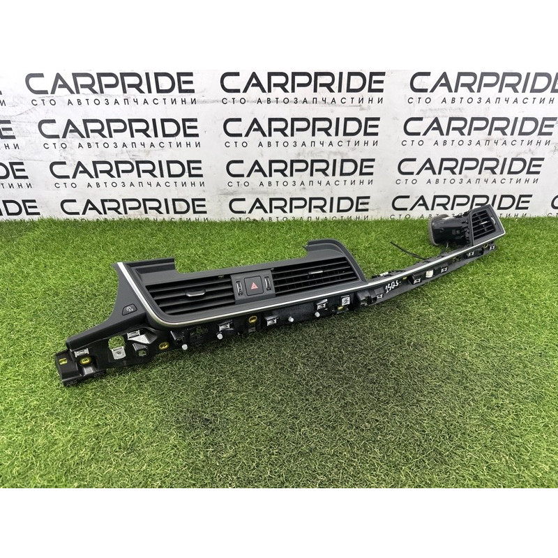 Центральный дефлектор салона (салон) AUDI SQ5 FY 2018 3.0 CWGD 80B820902N6PS